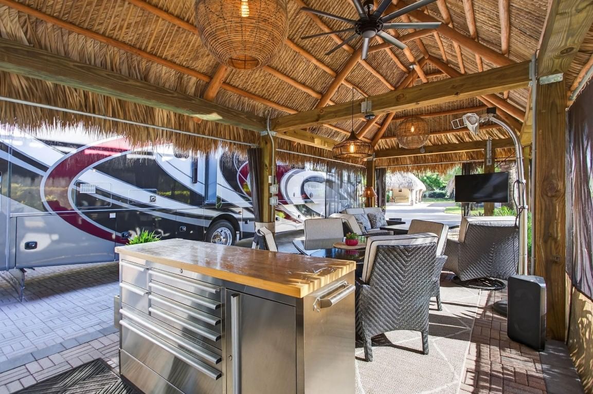 6 S Cortez Drive #6, Margate, FL 33068 photo 5