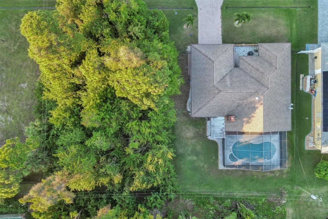 750 SE Cavern Avenue, Port St Lucie, FL 34983 photo 3