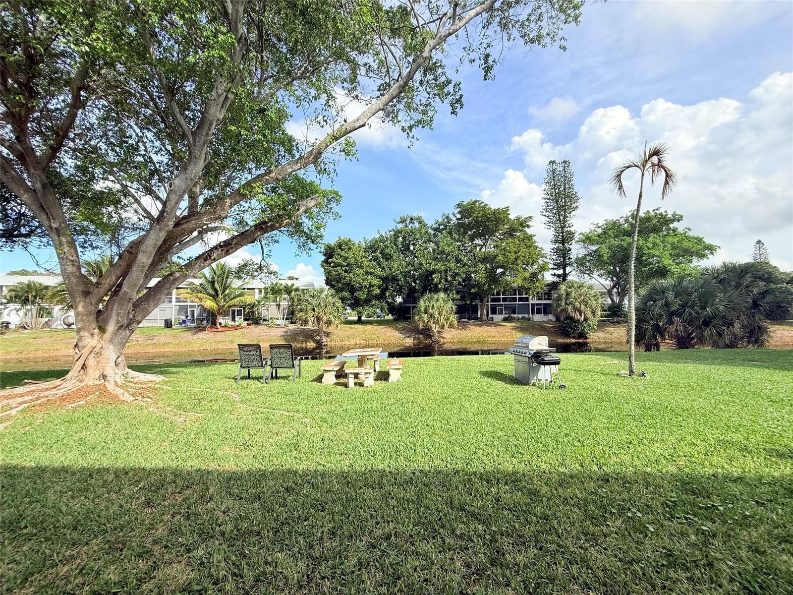 53 Markham C #53, Deerfield Beach, FL 33442 photo 4