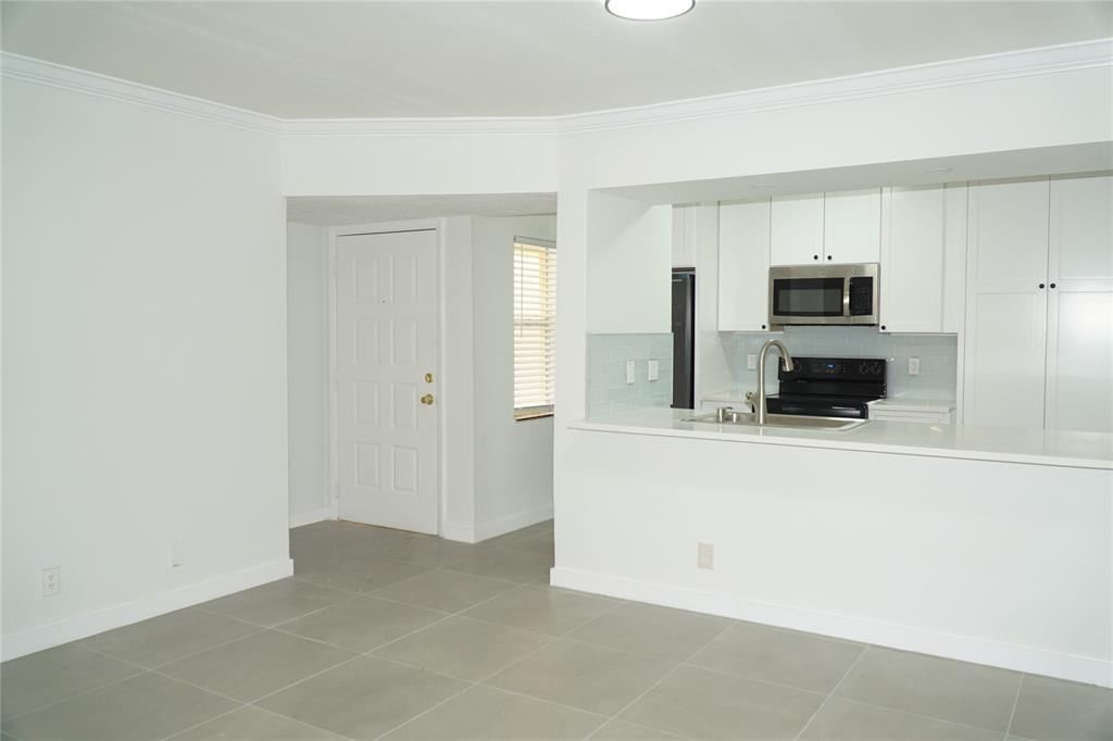11574 NW 44th Street #11574, Coral Springs, FL 33065 photo 2