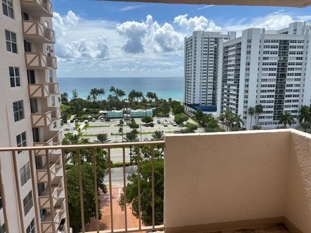 1865 S Ocean Drive #11N, Hallandale Beach, FL 33009 photo 2