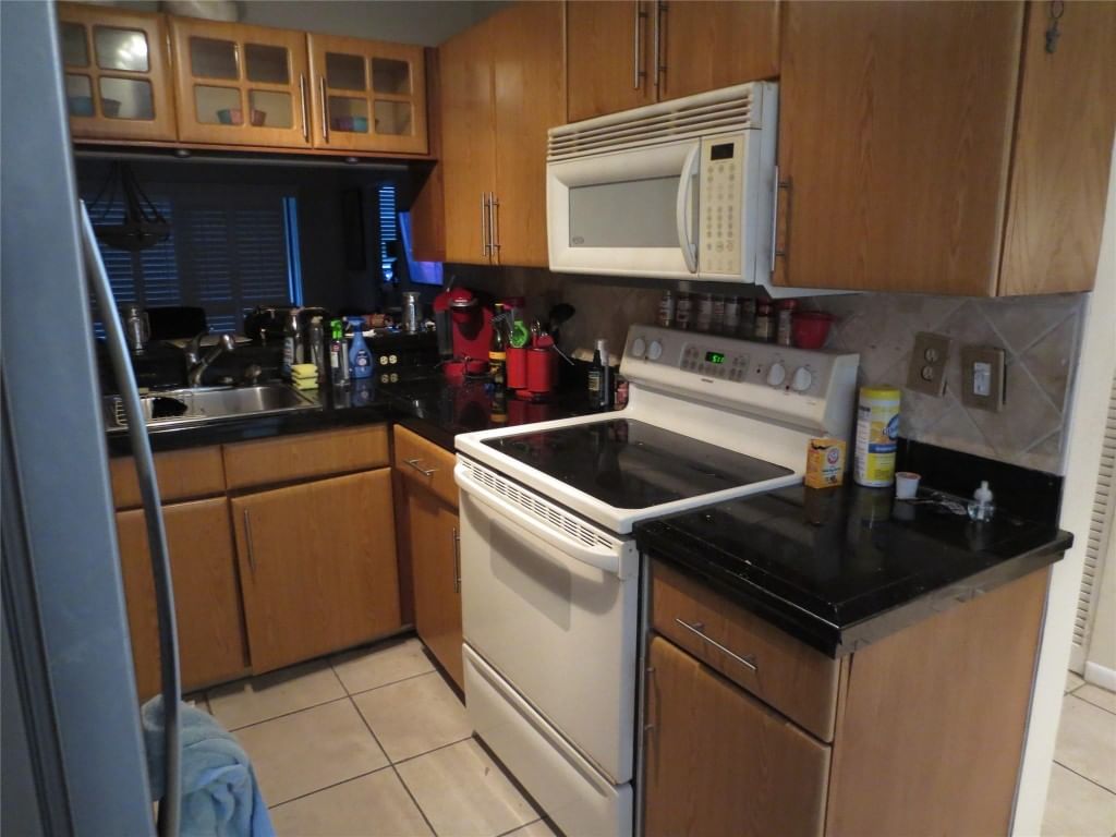 9553 W Mcnab Road #104, Tamarac, FL 33321 photo 3