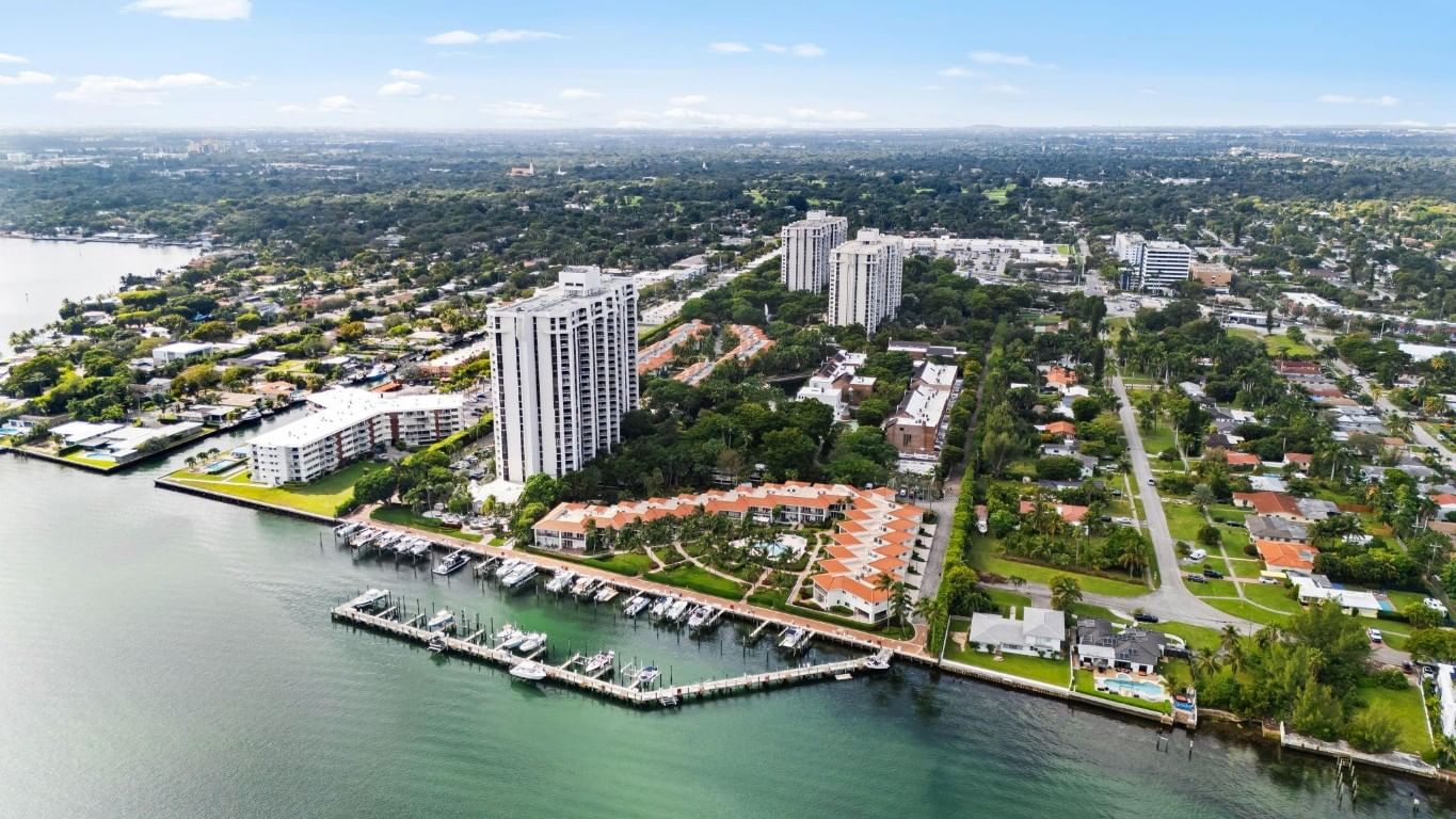 1000 Quayside Terrace #1606, Miami, FL 33138 photo 5