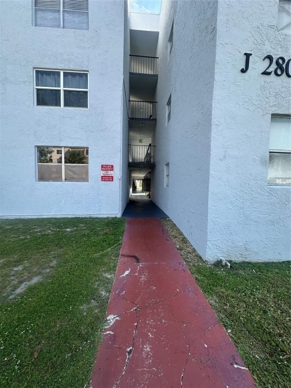 2800 Somerset Drive #J107, Lauderdale Lakes, FL 33311 photo 2
