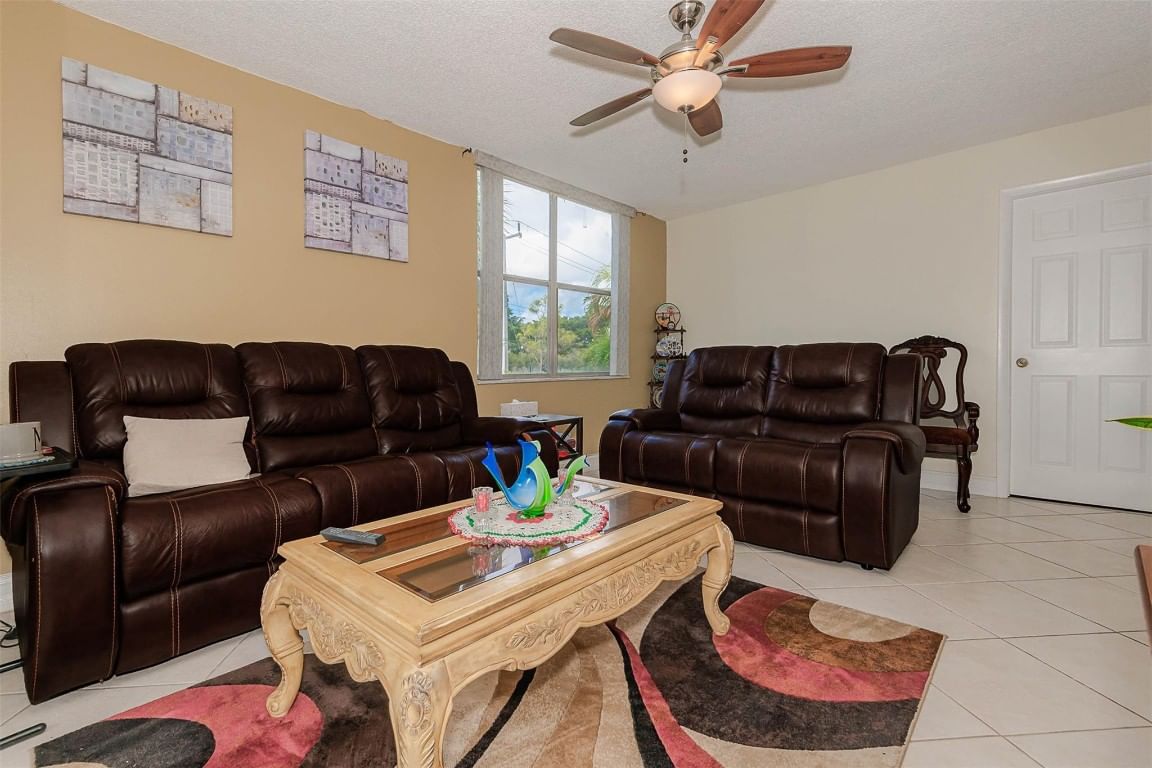 9351 Lime Bay Boulevard #207, Tamarac, FL 33321 photo 4