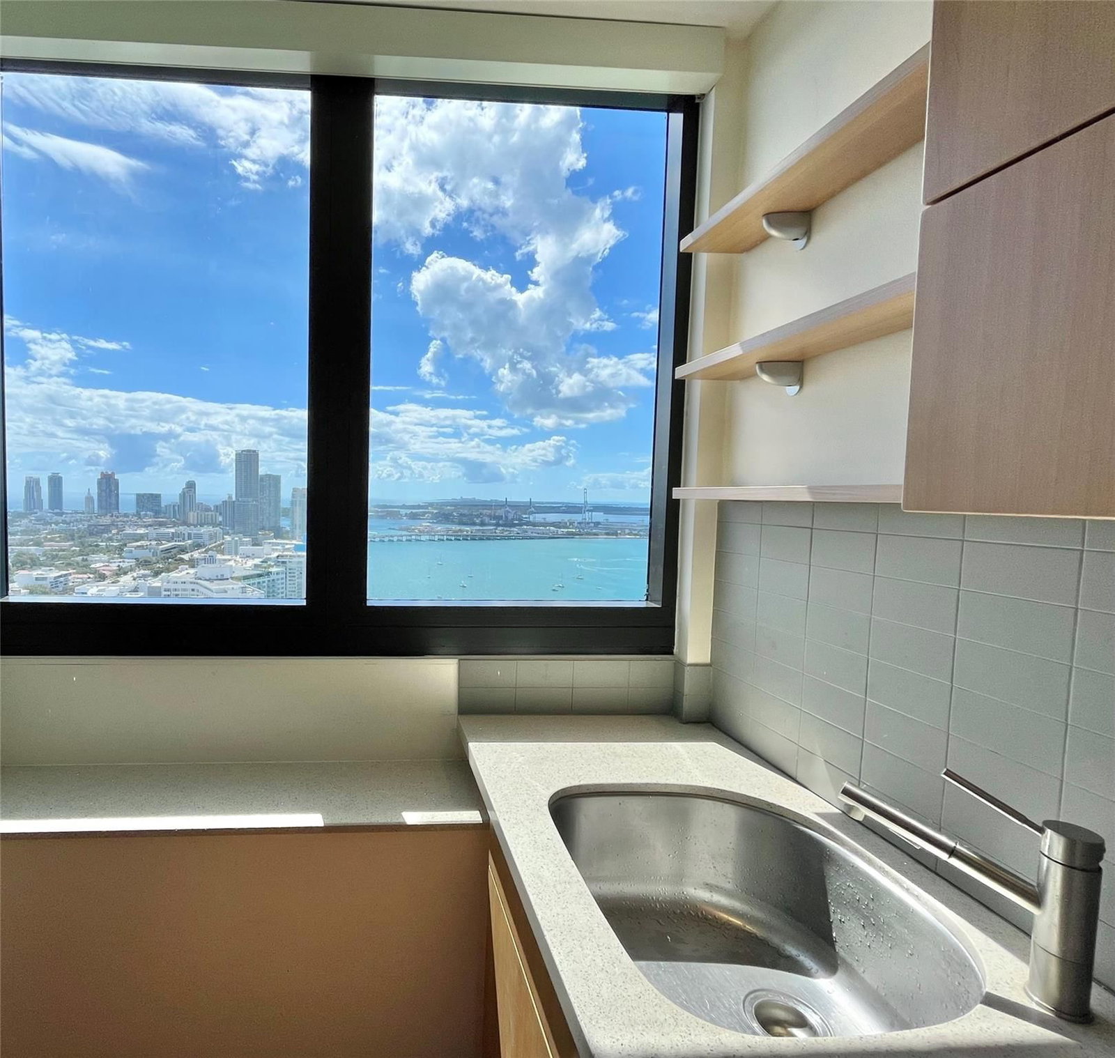 1330 West Avenue #3404, Miami Beach, FL 33139 photo 3