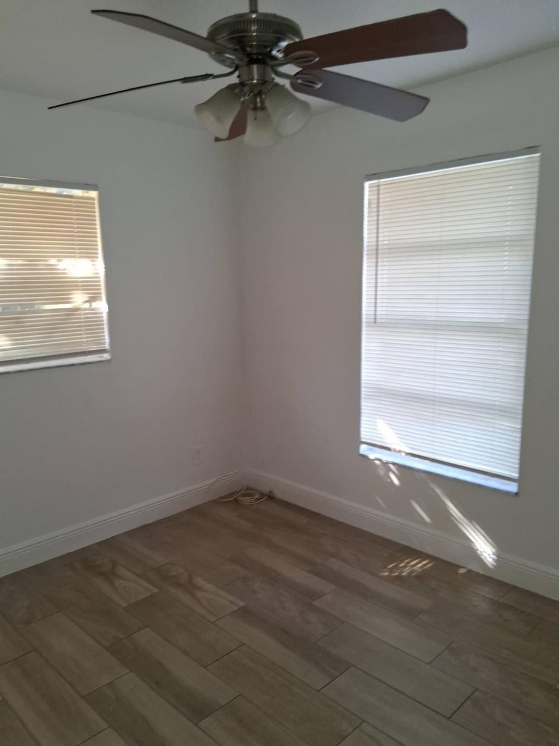 1958 KNIGHT Street, Fort Myers, FL 33916 photo 5