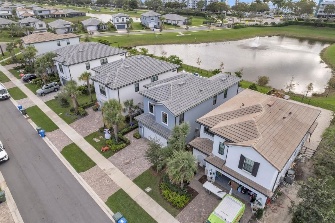 2854 Primrose Place, Oakland Park, FL 33309 photo 3
