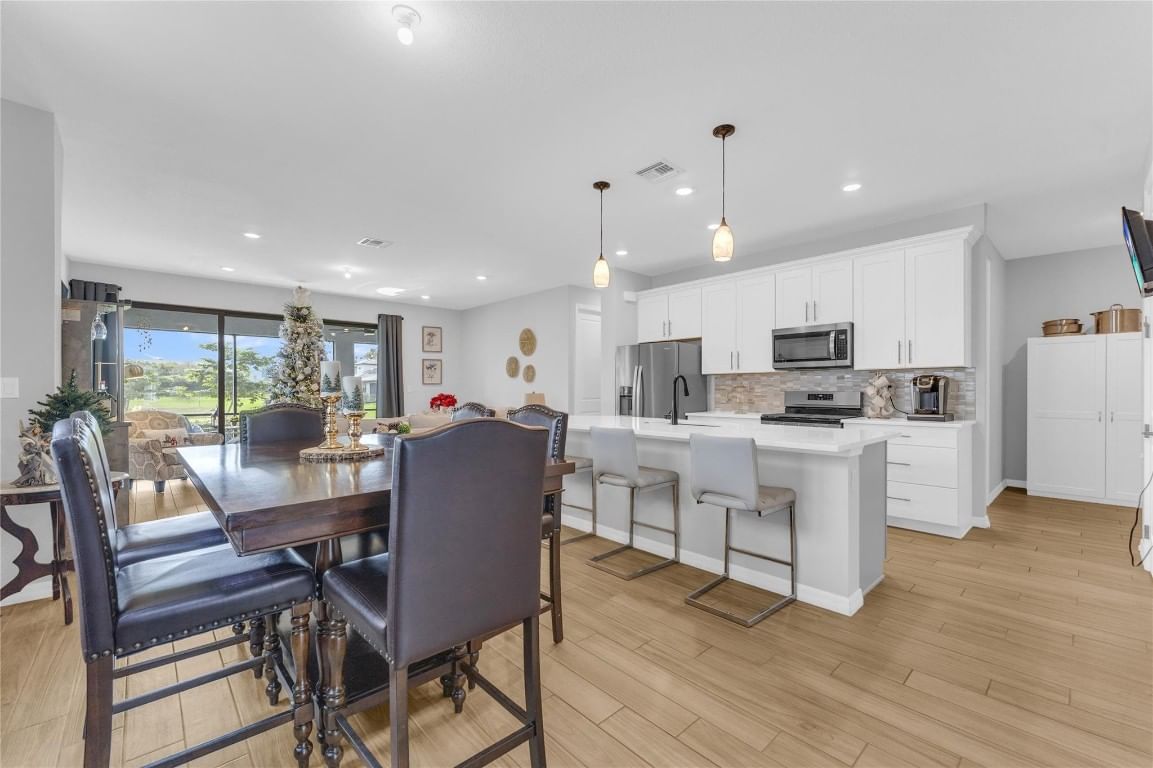 2854 Primrose Place, Oakland Park, FL 33309 photo 4