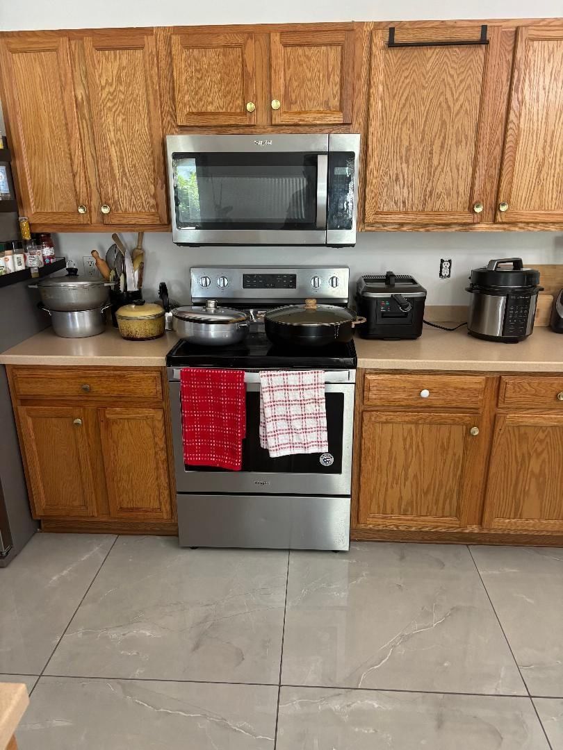 944 SW Del Rio Boulevard, Port St Lucie, FL 34953 photo 2