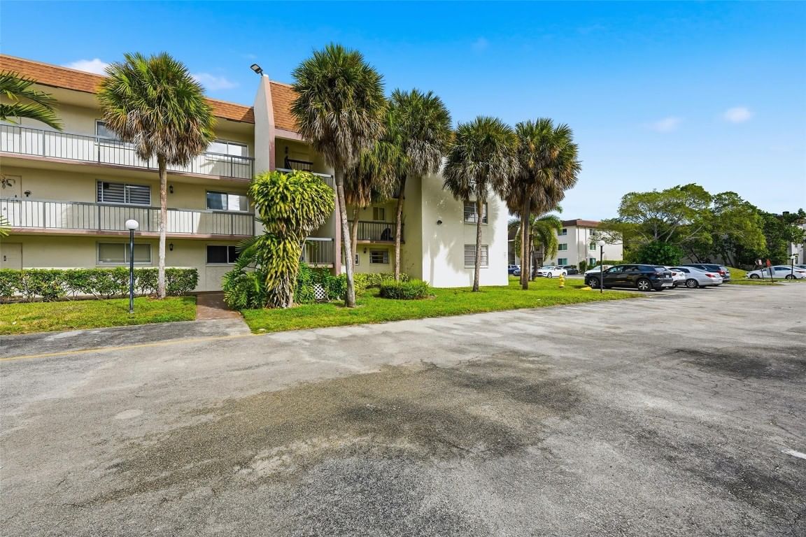 7500 NW 17th Street #110, Plantation, FL 33313 photo 3