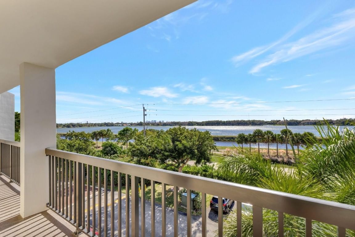 115 Lake Emerald Drive #403, Oakland Park, FL 33309 photo 3