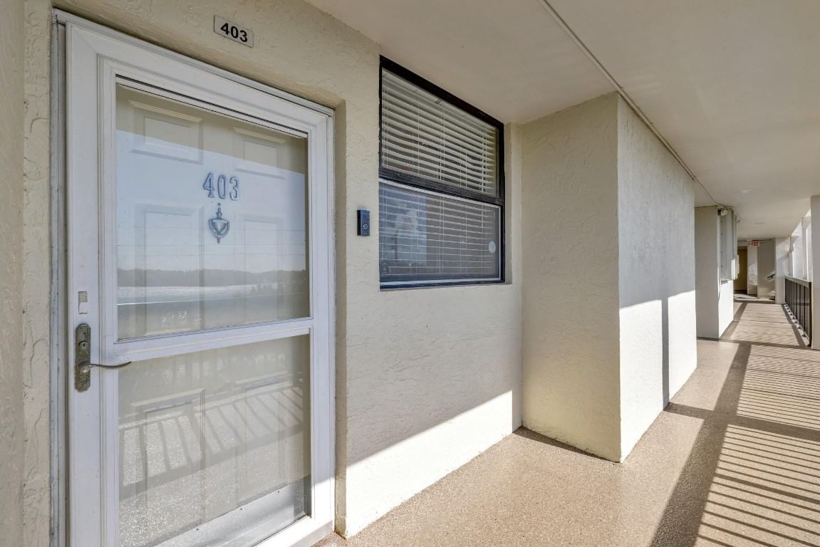 115 Lake Emerald Drive #403, Oakland Park, FL 33309 photo 4