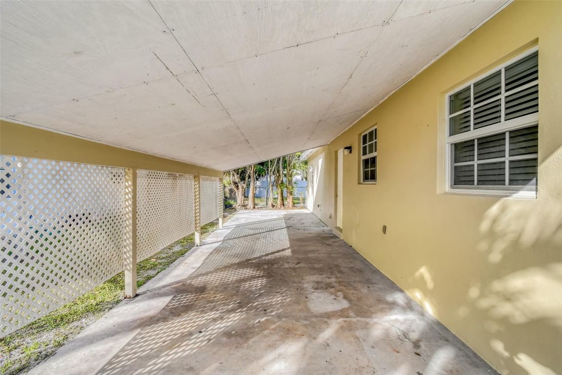1227 Cherokee Street, Jupiter, FL 33458 photo 3
