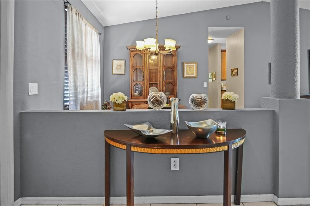 8209 SW 173rd Terrace, Palmetto Bay, FL 33157 photo 3
