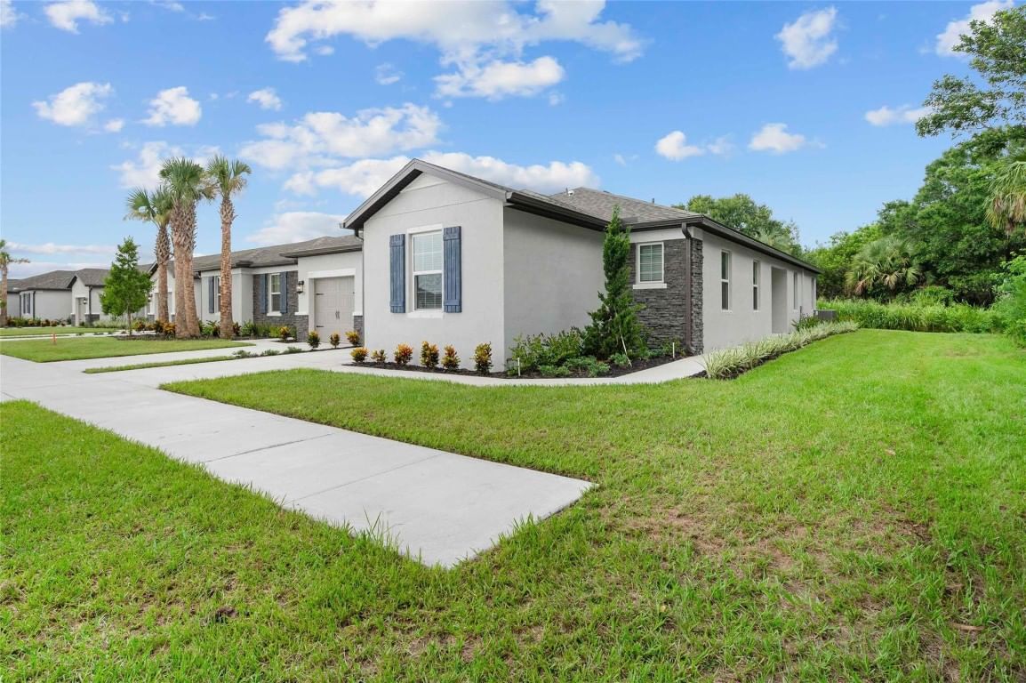 5400 Gladness Court, Fort Pierce, FL 34947 photo 2