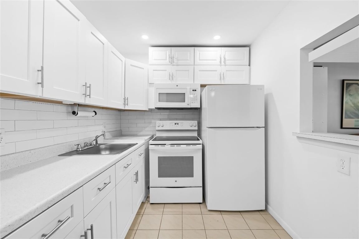 39 Prescott B #39, Deerfield Beach, FL 33442 photo 2