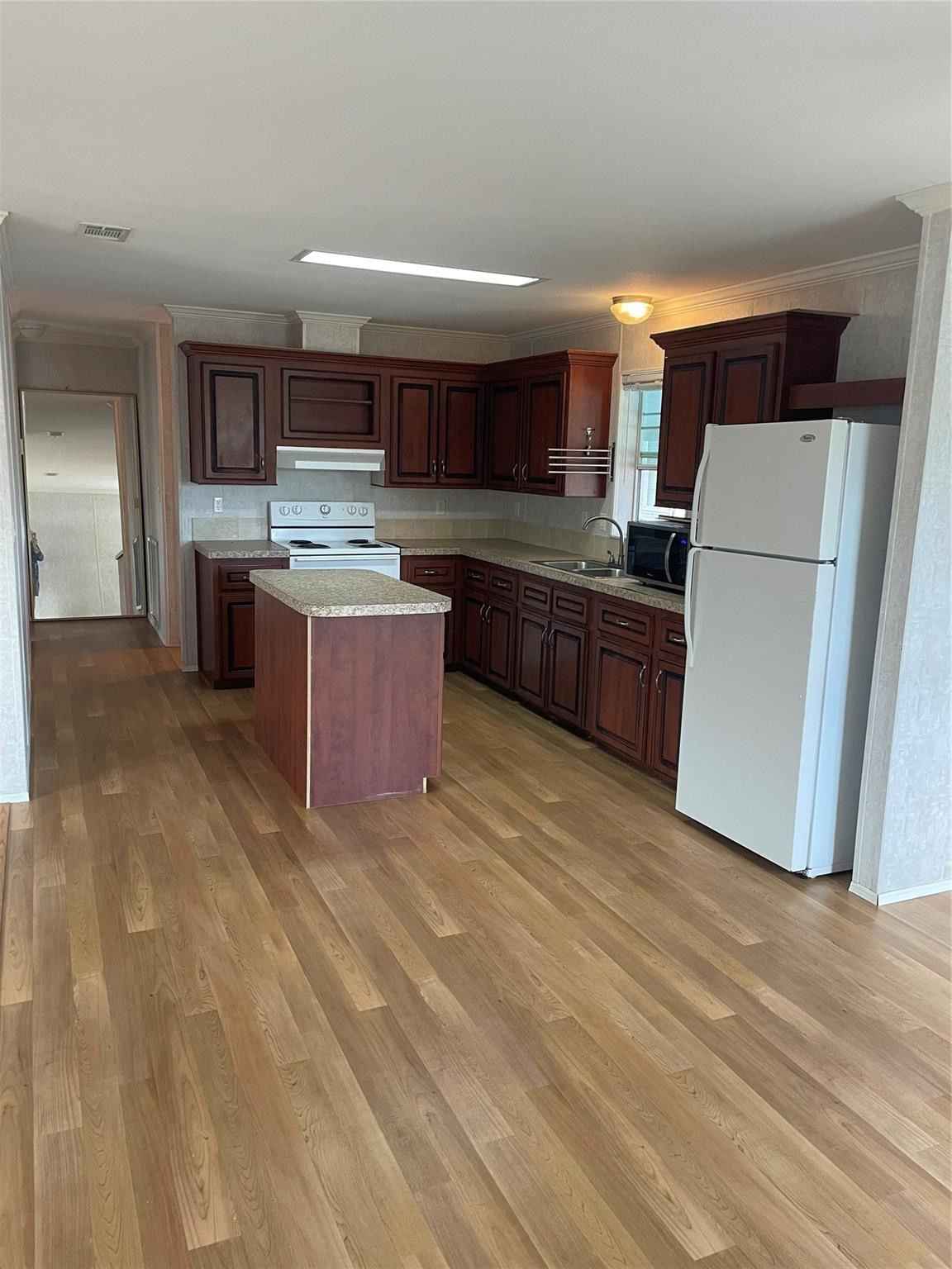 2321 SW 85th Avenue, Davie, FL 33324 photo 3