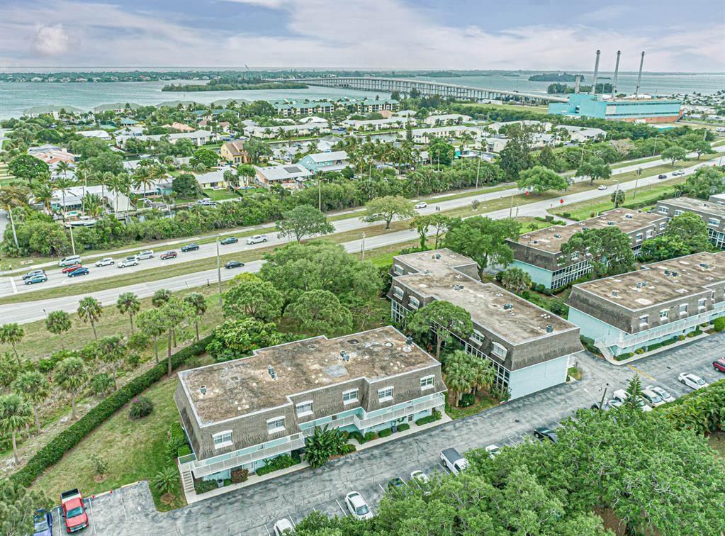 1901 Indian River Boulevard #104C, Vero Beach, FL 32960 photo 3