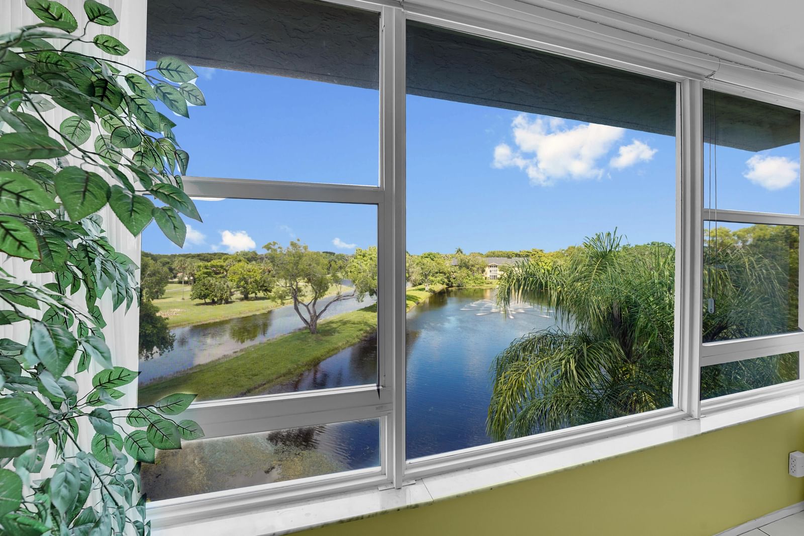 4145 Cypress Reach Court #505, Pompano Beach, FL 33069 photo 2