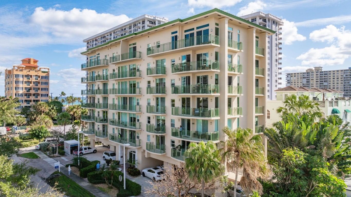 3210 NE 5th Street #202, Pompano Beach, FL 33062 photo 2