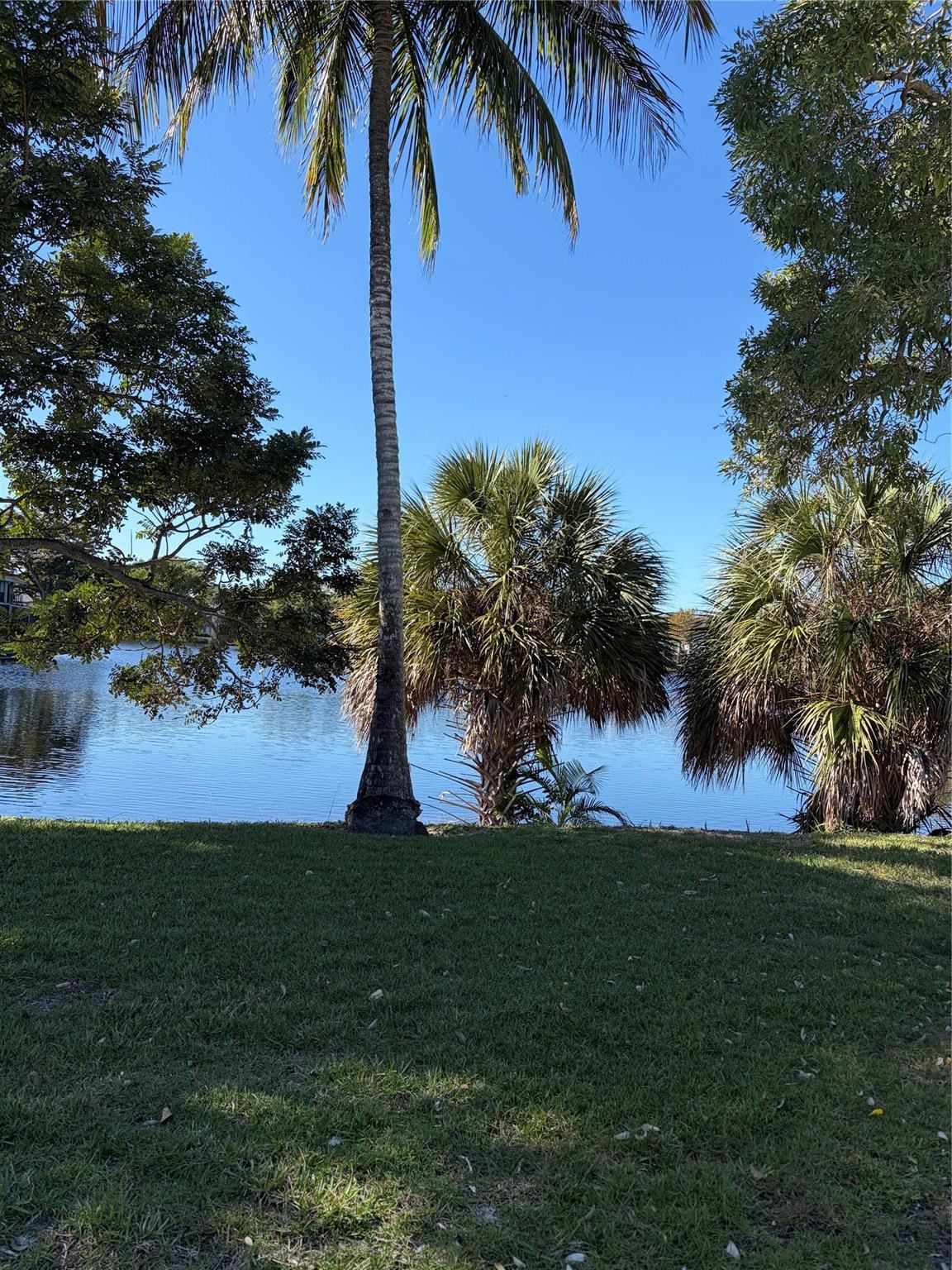 21 Jacaranda Drive #121, Plantation, FL 33324 photo 3