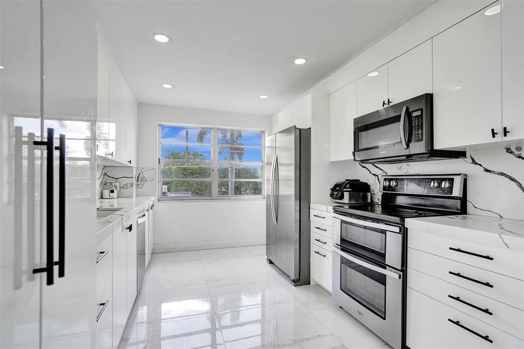 2801 NE 183rd Street #101w, Aventura, FL 33160 photo 5