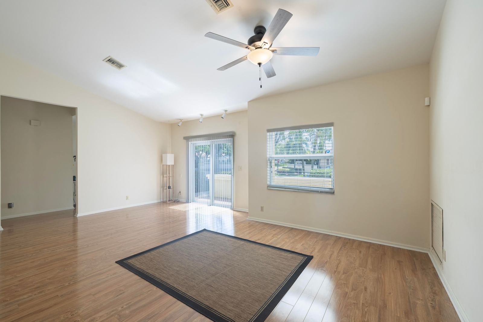 10195 Greentrail Drive, Boynton Beach, FL 33436 photo 4