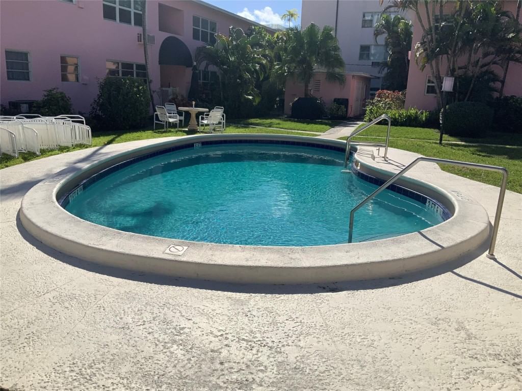 700 Bayshore Drive #13, Fort Lauderdale, FL 33304 photo 2