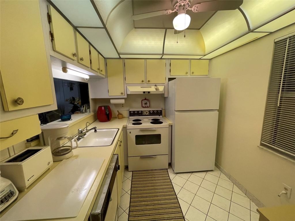 9200 Lime Bay Boulevard #209, Tamarac, FL 33321 photo 4