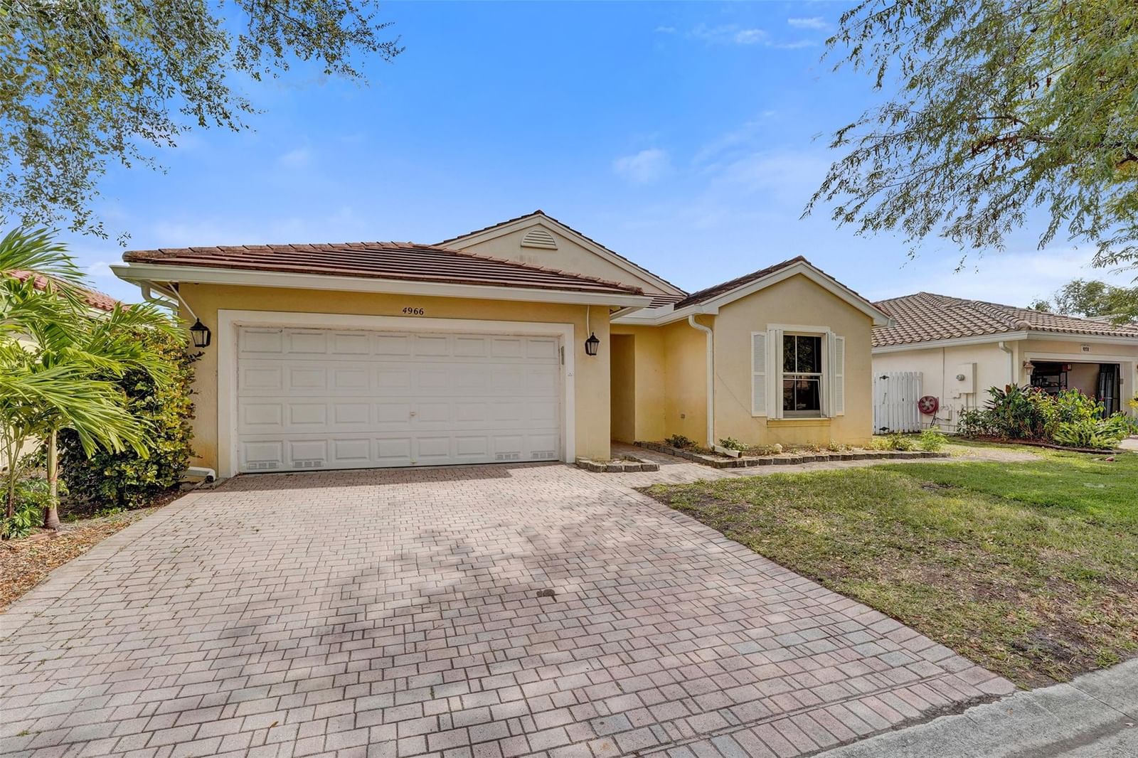 4966 SW 33rd Terrace, Hollywood, FL 33312 photo 3