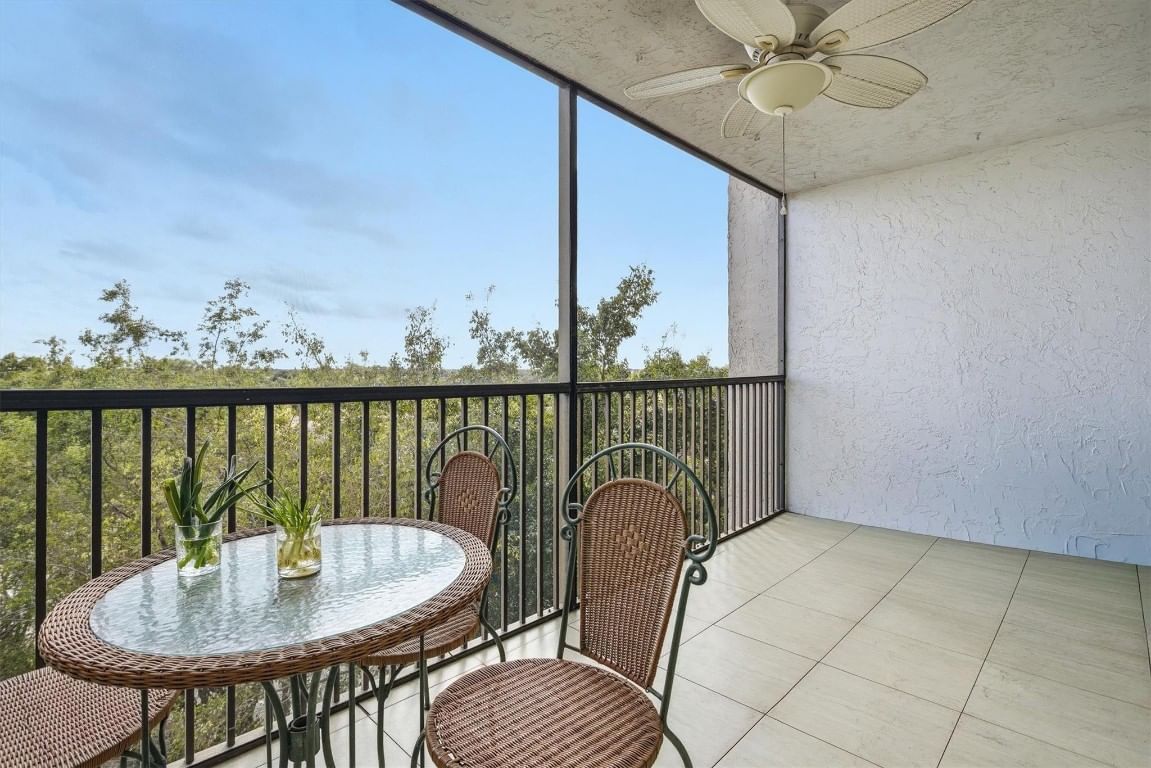 3910 Inverrary Boulevard #708-B, Lauderhill, FL 33319 photo 3