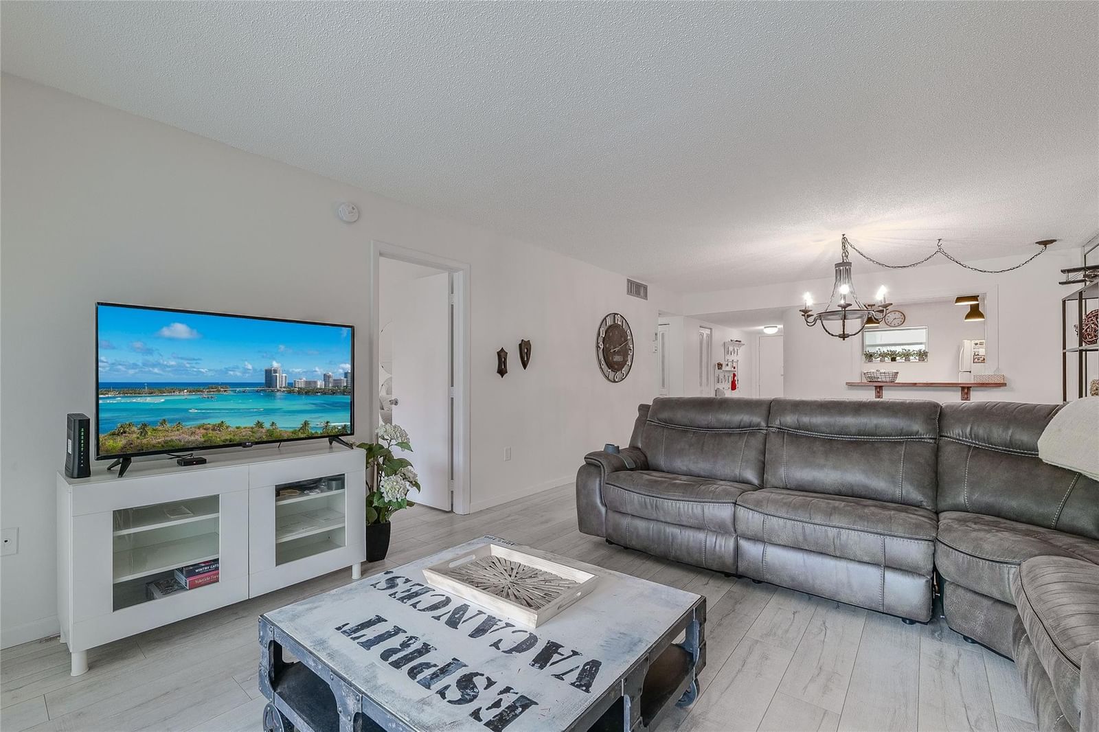 3920 Inverrary Boulevard #404-C, Lauderhill, FL 33319 photo 5