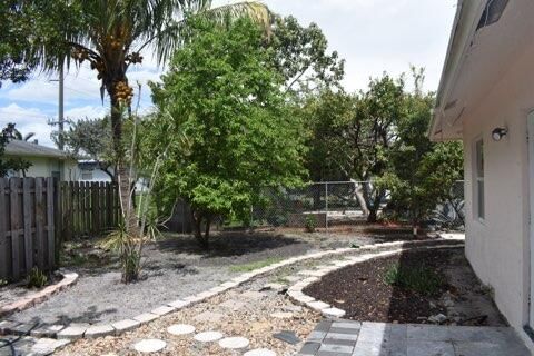 465 NW 20th Avenue, Pompano Beach, FL 33069 photo 4