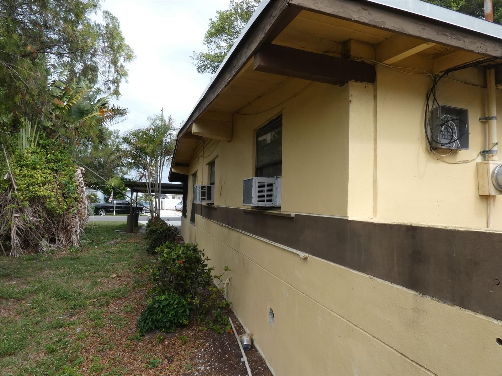 82 Tortuga Road, Palm Springs, FL 33461 photo 4