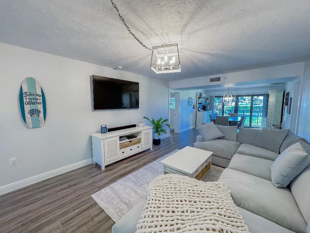 901 Seafarer Circle #101, Jupiter, FL 33477 photo 2