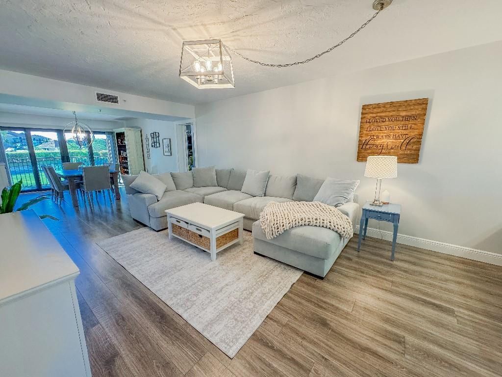 901 Seafarer Circle #101, Jupiter, FL 33477 photo 3