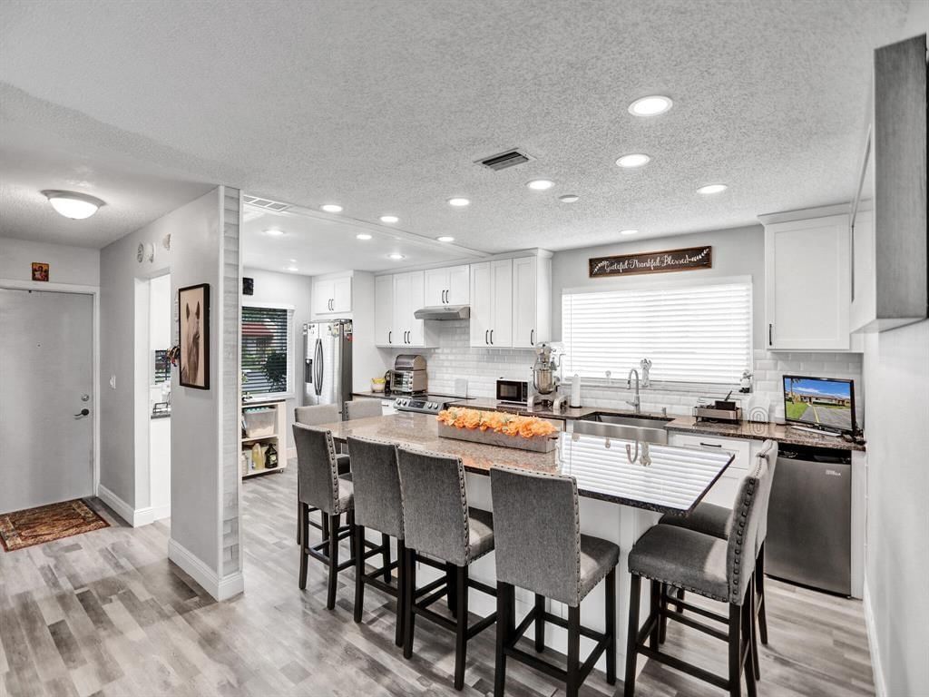 138 Lake Barbara Drive #138, West Palm Beach, FL 33411 photo 4
