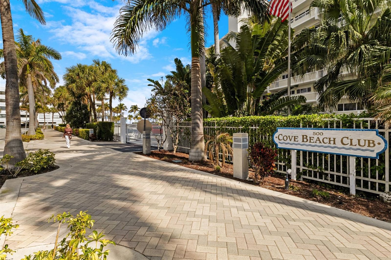 500 SE 21st Avenue #805, Deerfield Beach, FL 33441 photo 5