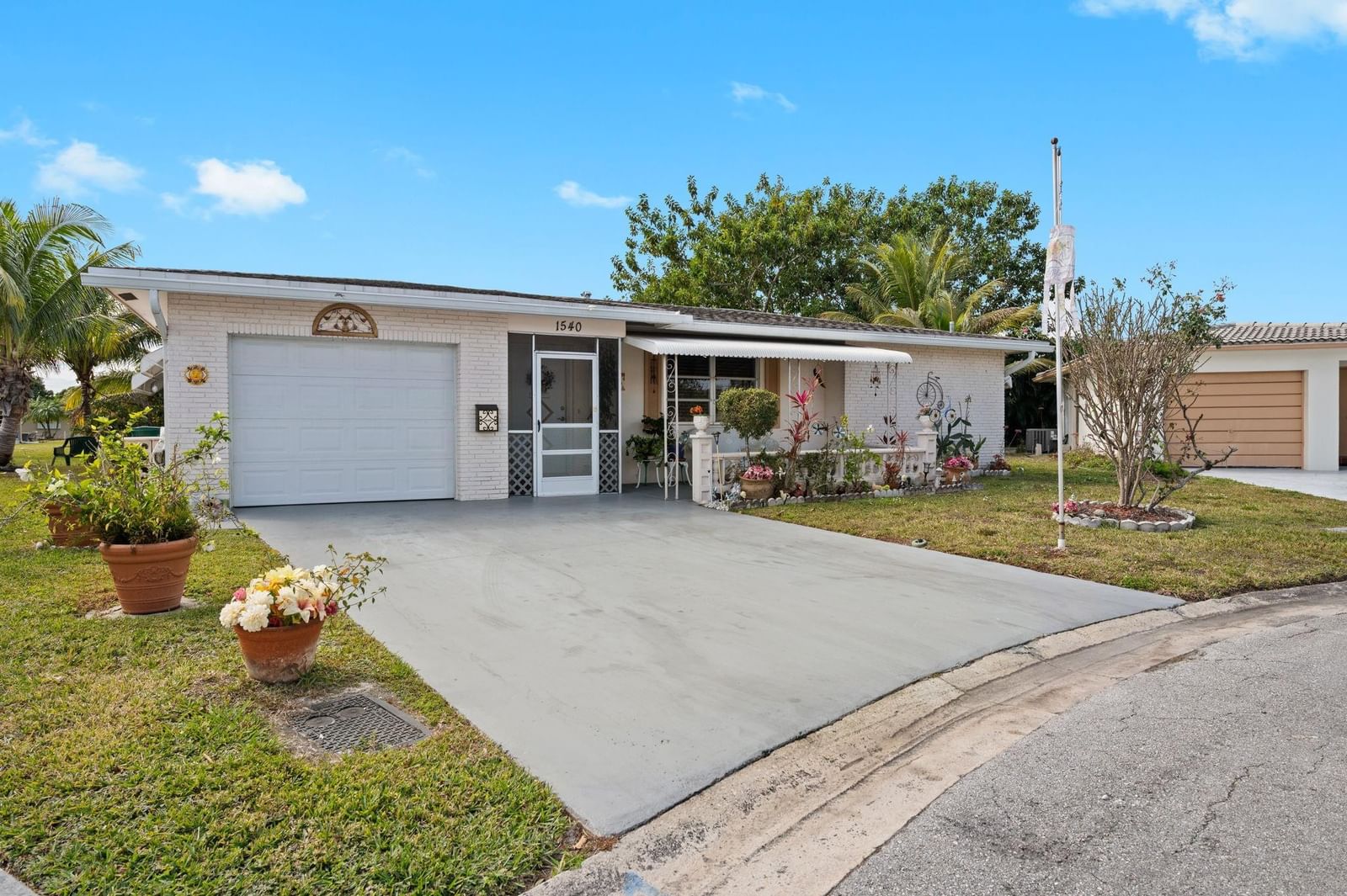 1540 NW 70th Terrace, Margate, FL 33063 photo 2