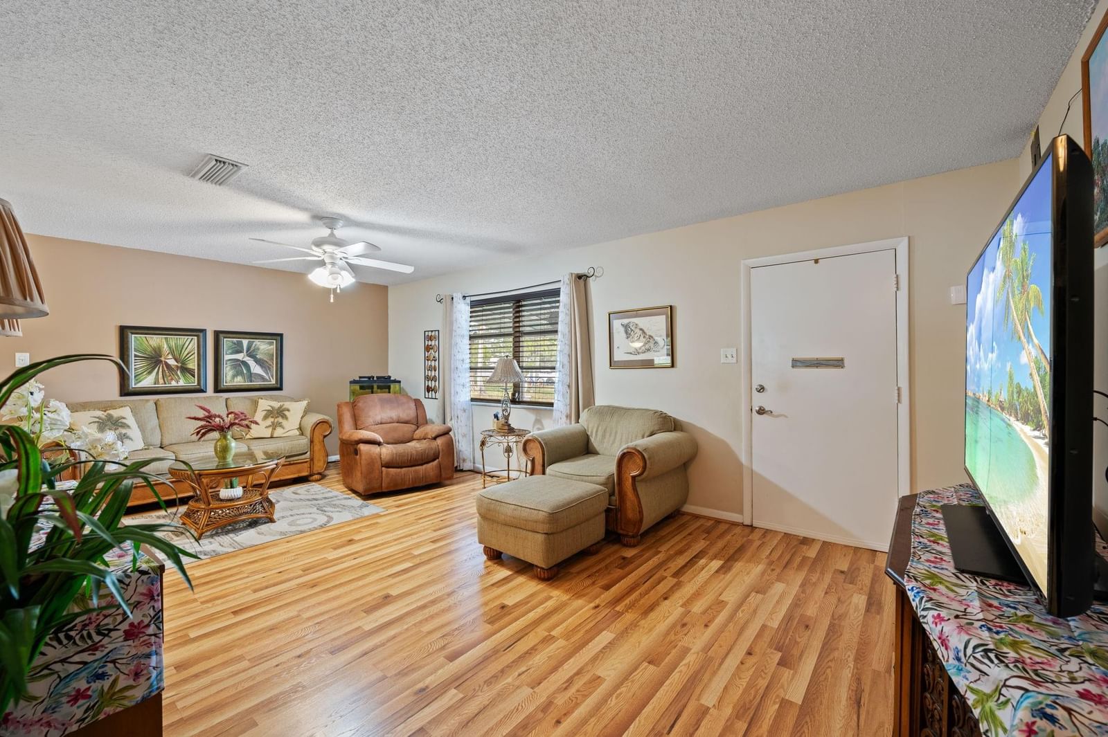 1540 NW 70th Terrace, Margate, FL 33063 photo 4
