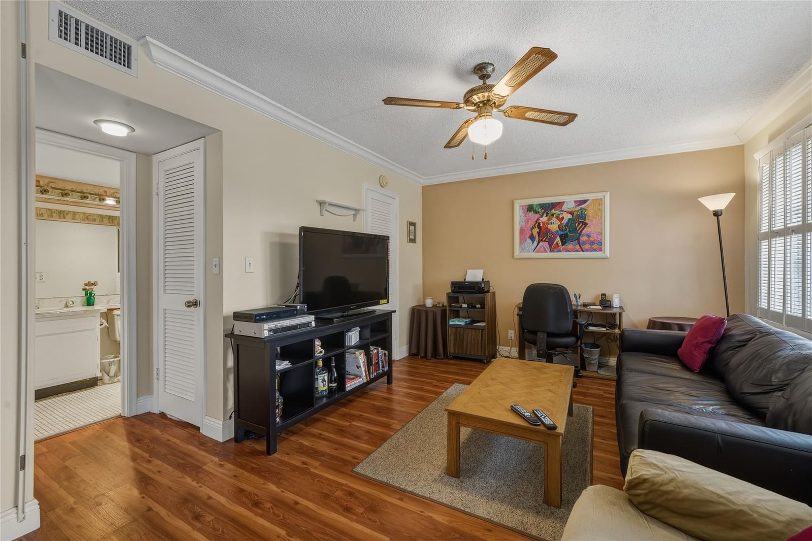 691 S Hollybrook Drive #304, Pembroke Pines, FL 33025 photo 3