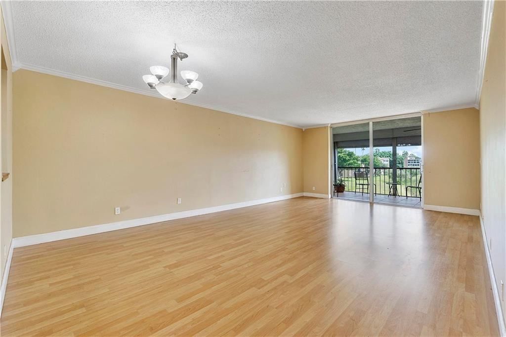 7210 Lake Circle Drive #306, Margate, FL 33063 photo 4