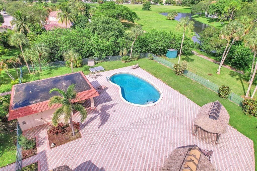 3231 Holiday Springs Boulevard #105, Margate, FL 33063 photo 5