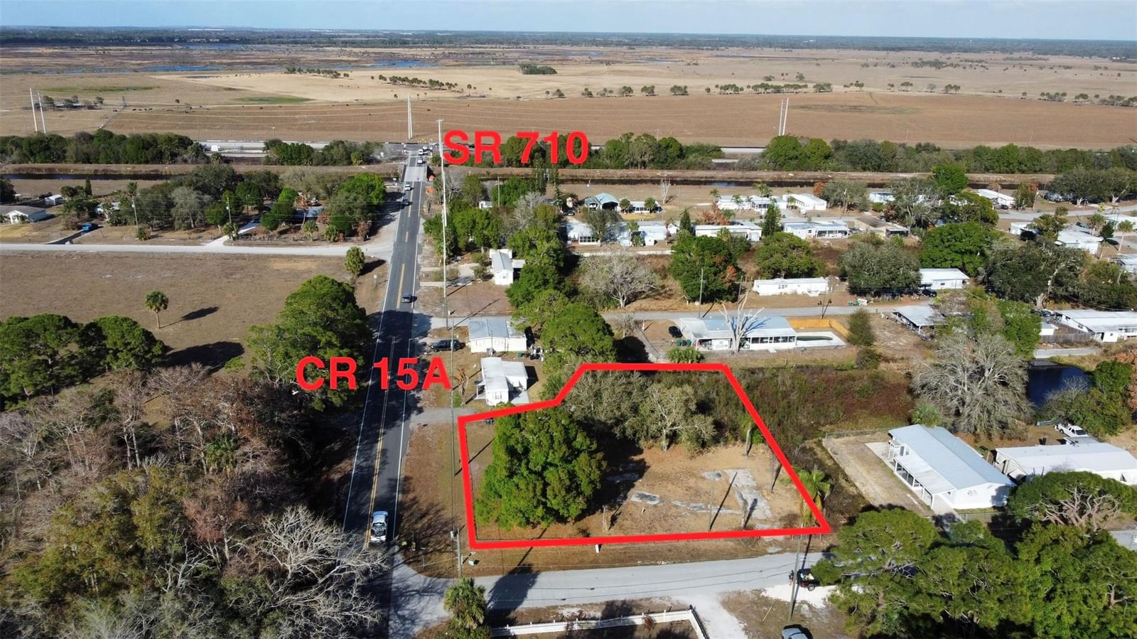9135 59th Dr, Okeechobee, FL 34974 photo 2