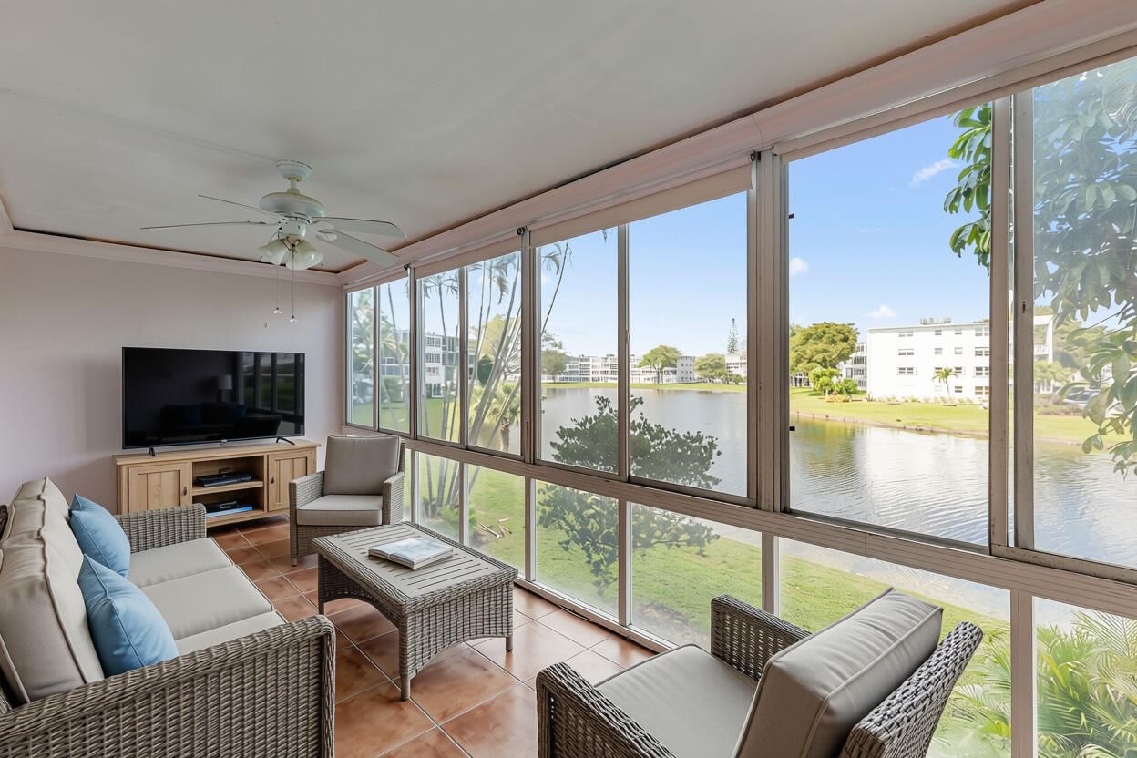 2122 Cambridge F #2122, Deerfield Beach, FL 33442 photo 2