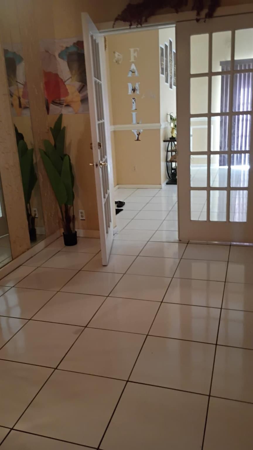 336 NW 7th Court, Deerfield Beach, FL 33441 photo 3