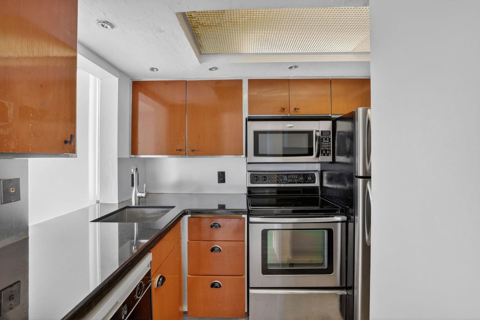 1531 SE 15th Street #8, Fort Lauderdale, FL 33316 photo 2
