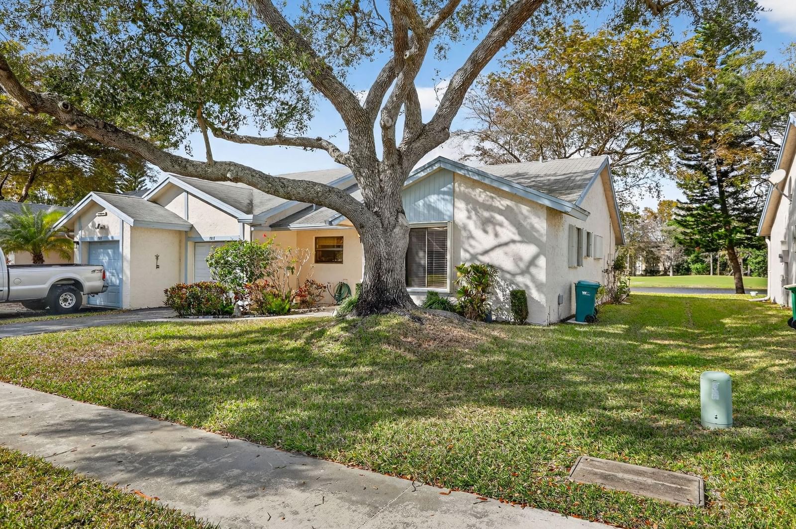 7917 NW 62nd Court, Tamarac, FL 33321 photo 2