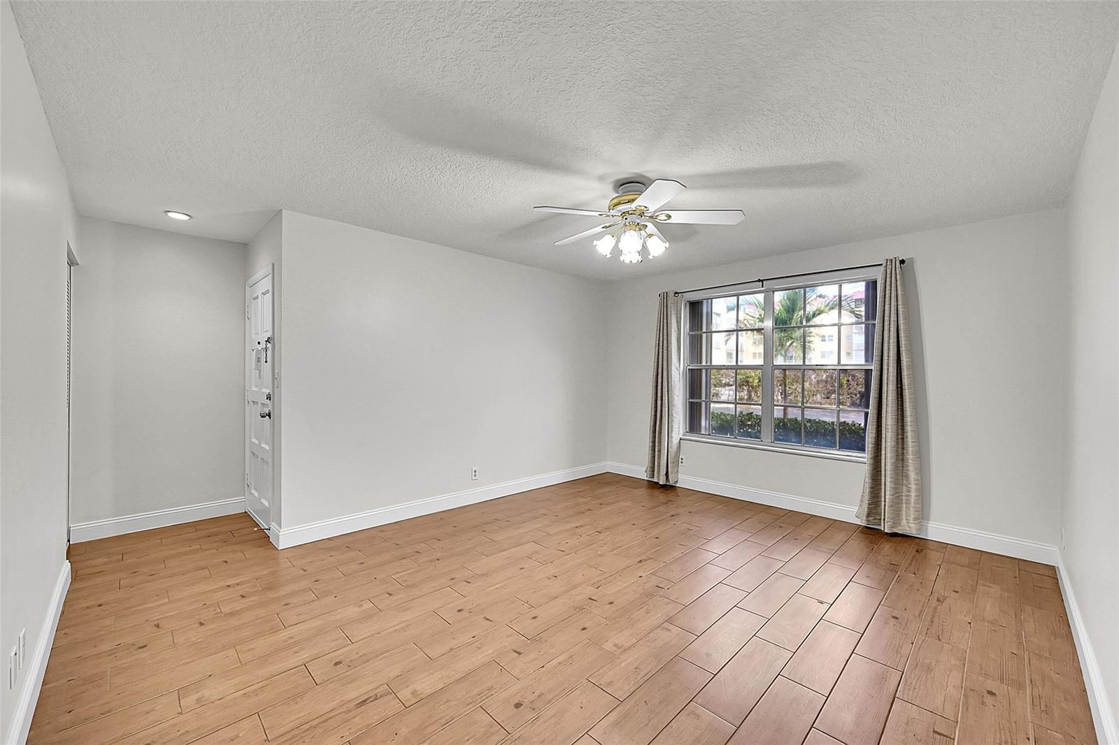 428 NW 70th Avenue #140, Plantation, FL 33317 photo 4